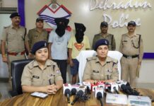 नगर निगम कर्मचारी बनकर बुजुर्ग महिला से लूट, 12 घंटे में दो आरोपी गिरफ्तार