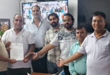 एस डी पी सुविधा को संचालित किये जाने को लेकर प्रमुख अधीक्षक को दिया ज्ञापन